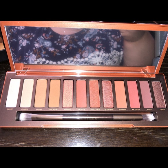 Urban decay NAKED HEAT - Picture 4 of 7
